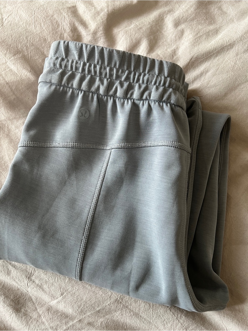 Lululemon Women's Softstreme High-Rise Pant Regular - Picture 13 of 16